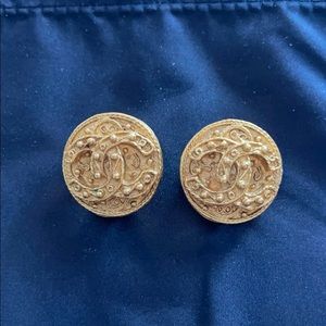 Vintage Chanel clip-on earrings